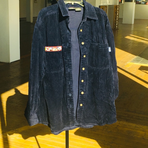 Warner Bros. Tops - Navy corduroy Looney Toons button-down short